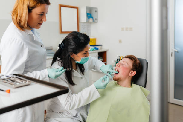 Best Emergency Root Canal Treatment in Line Acres, MO